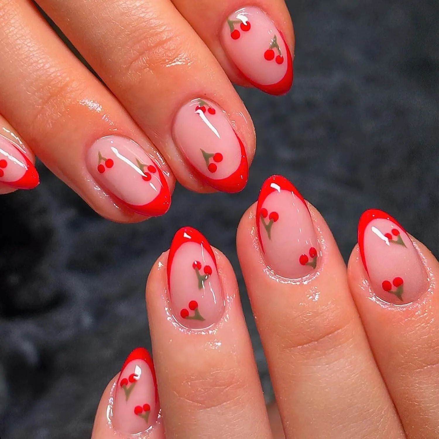 24pcs Glossy Red Almond Press detail image 2