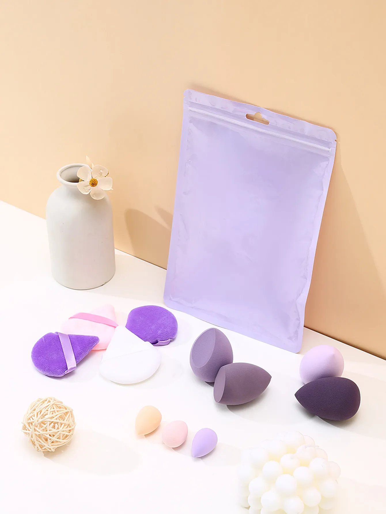 11pcs Makeup Sponge & Puff Set, Includes Large & Mini Sponges detail image 3
